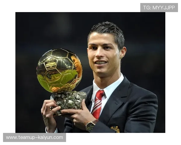 足球场外风波不断 球星私生活乱象揭秘揭秘混乱私生活背后的明星阴影