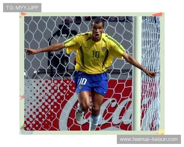 足球界传奇巨星带你领略不朽的技艺与荣耀瞬间