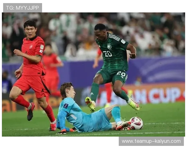 韩国足球队代表性球星有哪些 他们在国际赛场上的精彩表现如何